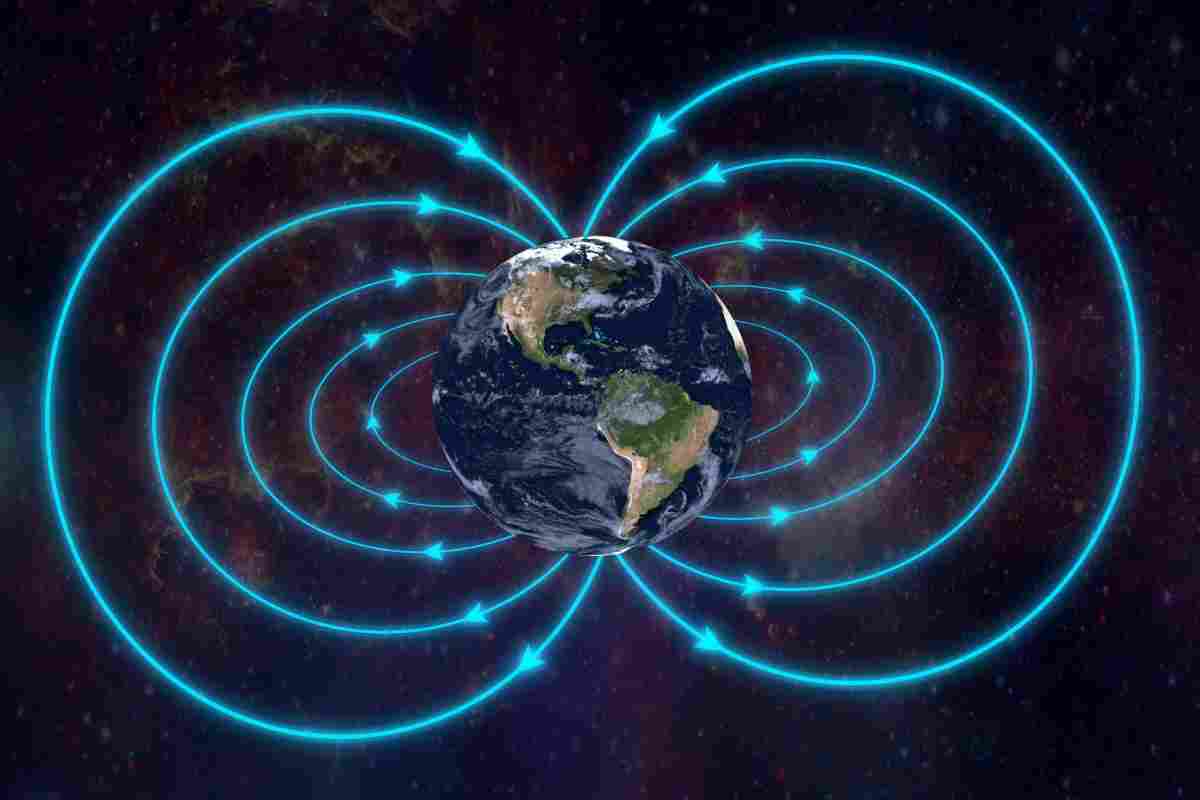 La Terra perde protezione: il campo magnetico si indebolisce e le conseguenze potrebbero essere irreversibili