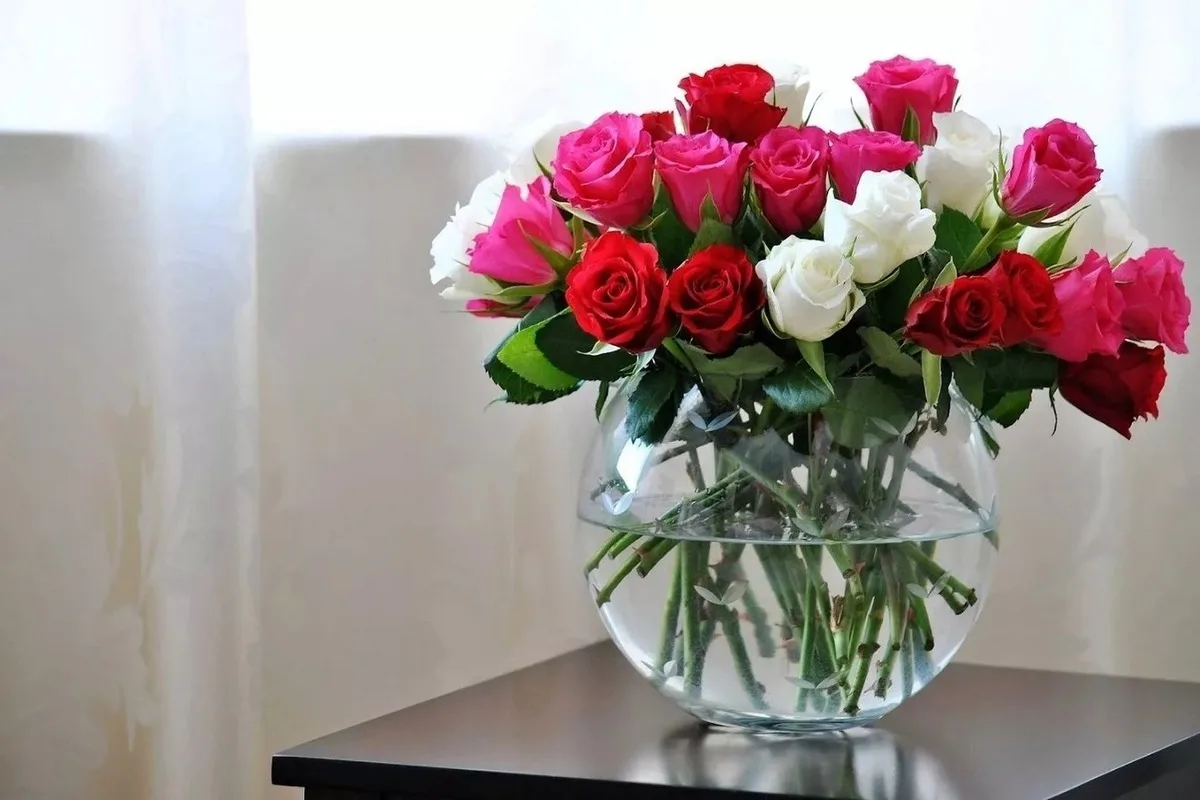 Come mantenere i fiori freschi in un vaso per 3 settimane