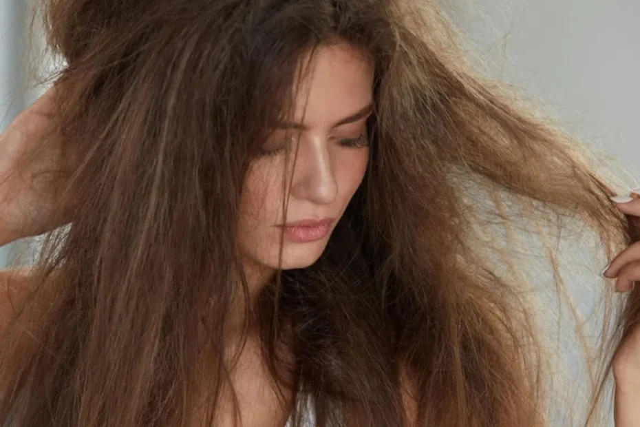 Maschera Naturale con Olio, Frutta e Verdura per Dire Addio al Crespo