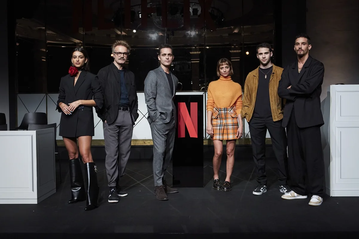 Netflix: una serie dramática di 8 episodi che lancerà un'altra stagione più calda